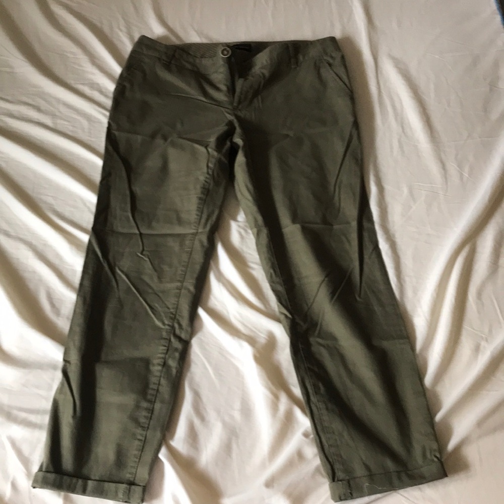 The Limited Cropped Olive Pants